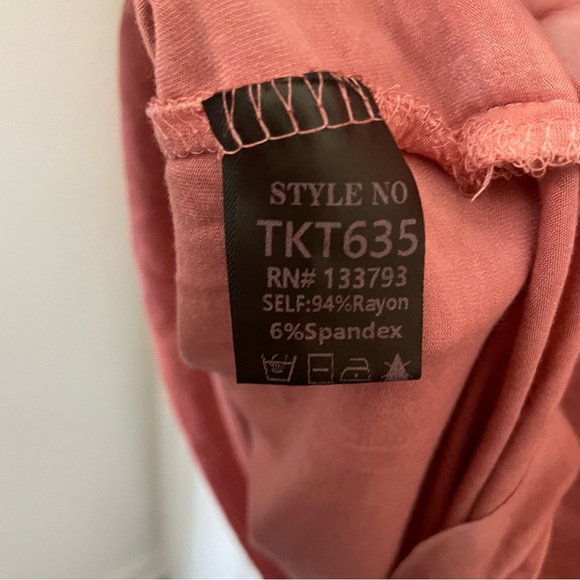 POL Dusty Rose V-Neck Blouse - Picture 4 of 4